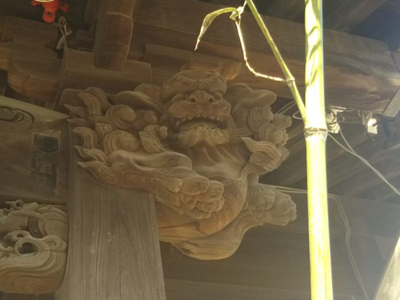 浜竹神社の狛犬の阿形です。