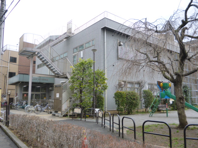 大田区立浜竹図書館の外観です。