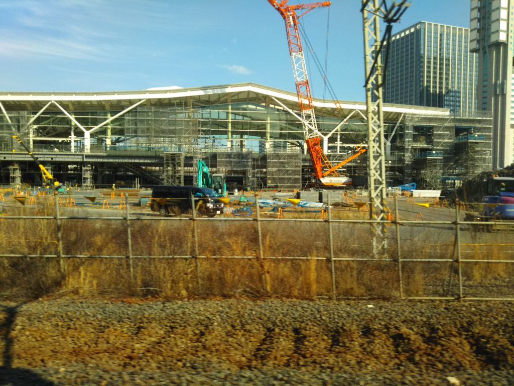 ただいま建設中のJRの新駅、高輪ゲートウェイ駅です。