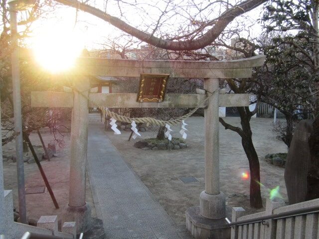 南蒲田の北野神社の鳥居です。