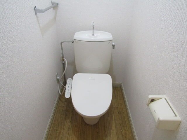 グリーンプラザ２０５号室のトイレです。