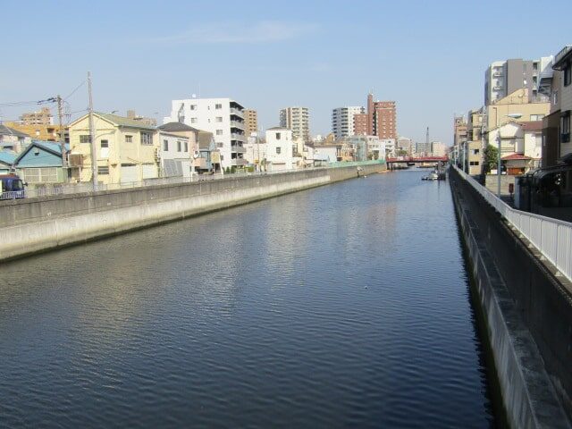 大田区の呑川です。