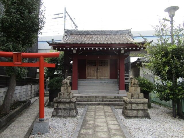 仲六郷の熊野神社