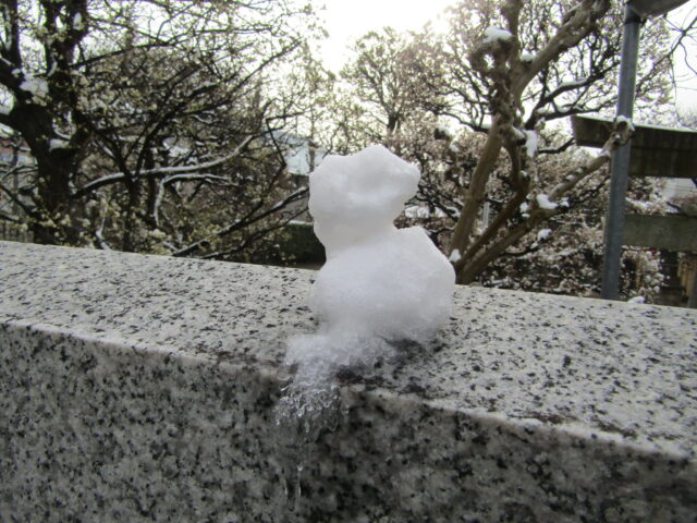 北野神社の雪だるま